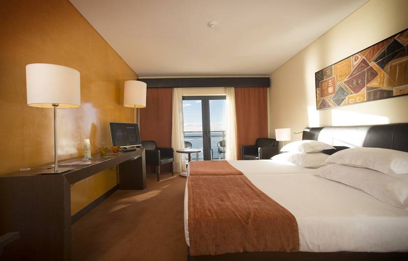 غرفة قياسية مطلّة علي البحر, Vila Gale Santa Cruz