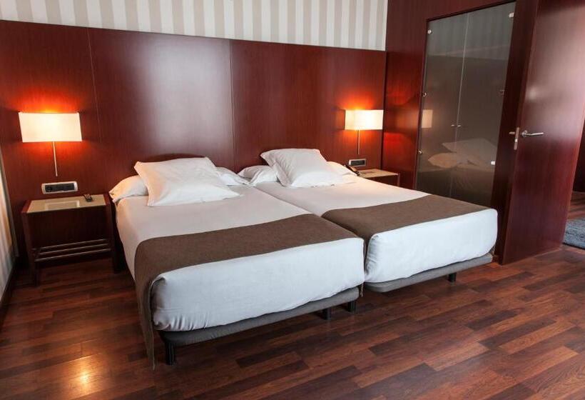 غرفة قياسية, Zenit Valencia