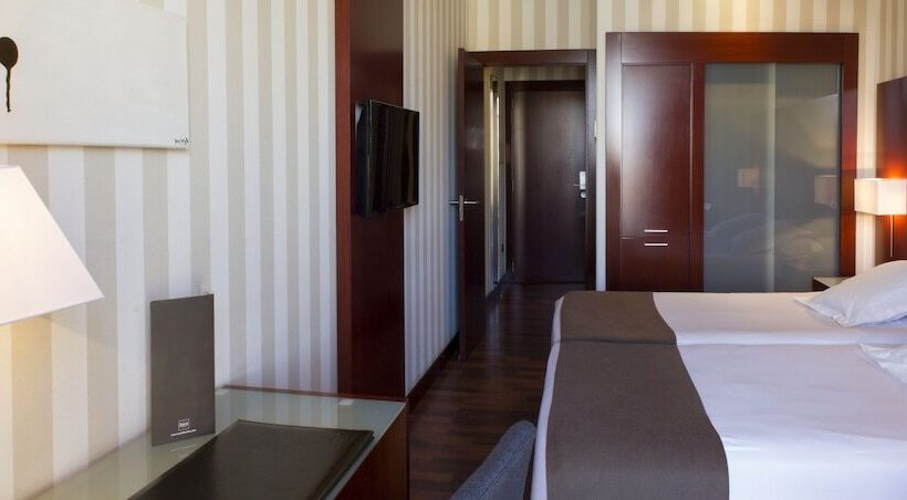 غرفة قياسية, Zenit Valencia