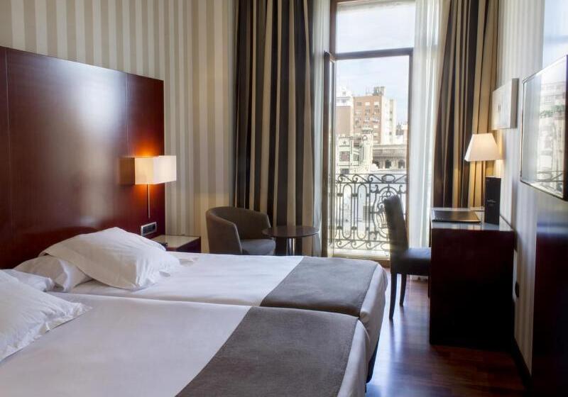 غرفة قياسية, Zenit Valencia