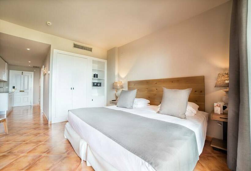 إستوديو قياسى, Ona Lomas Village   La Manga Club