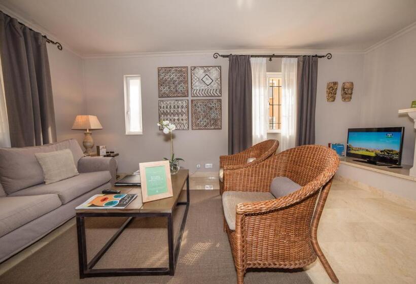 آپارتمان 1 خوابه, Ona Lomas Village   La Manga Club