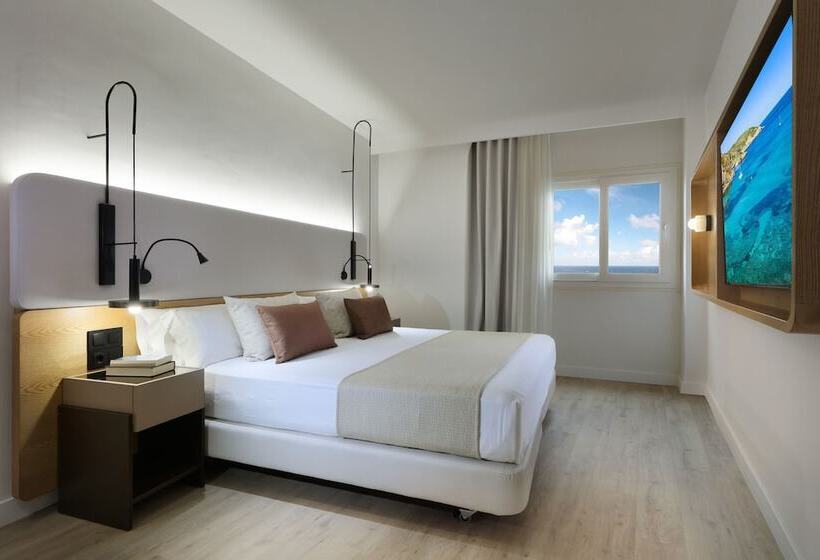 Júnior Suíte Vista Jardim, Grand Palladium Select Palace Ibiza