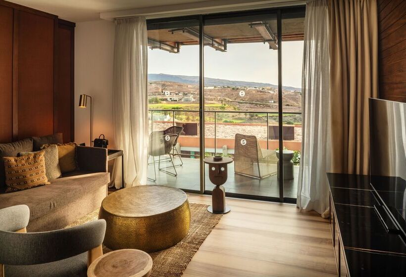 디럭스 스위트, Salobre Hotel Resort & Serenity