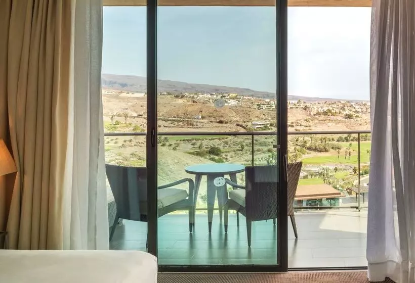 デラックススイート, Salobre Hotel Resort & Serenity