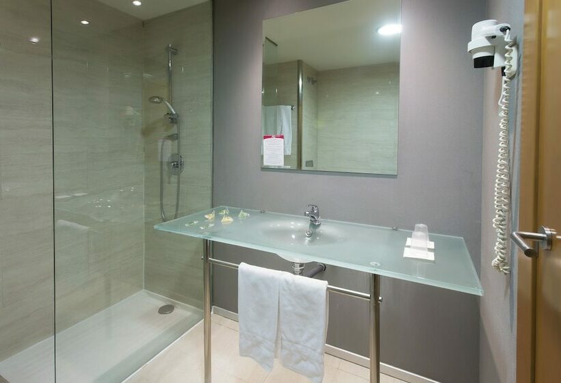 Номер Стандарт Трехместный, Ag Express Elche
