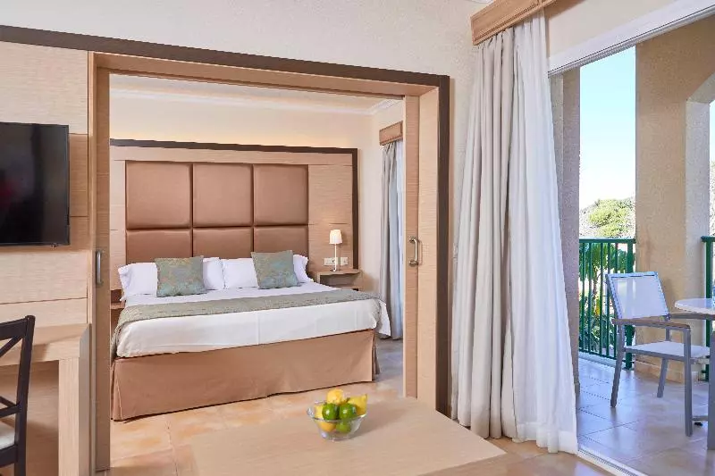 آپارتمان پریمیوم 1 خوابه, Zafiro Park Cala Mesquida