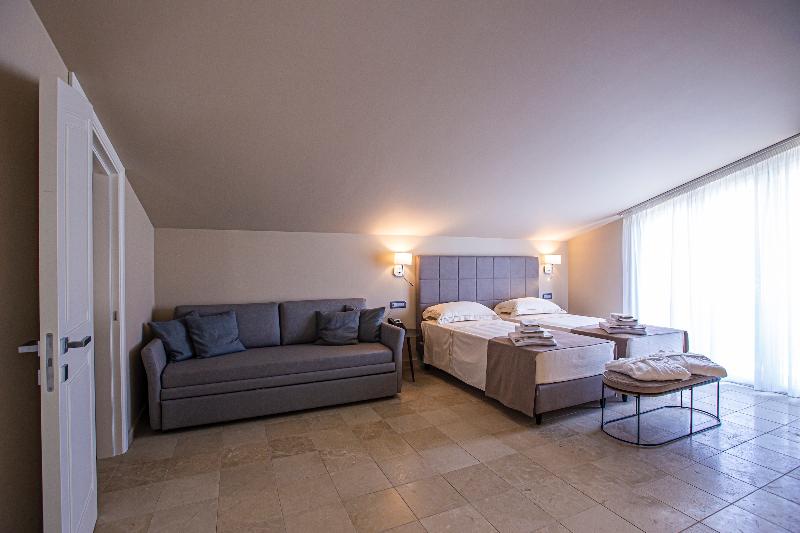 스탠다드 스튜디오, 2home Hotel Apartments