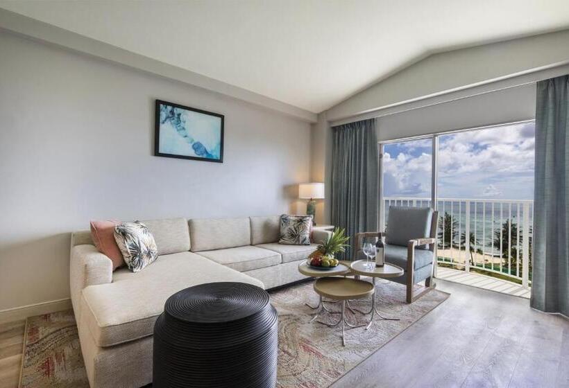 Suite, Crowne Plaza Resort Saipan