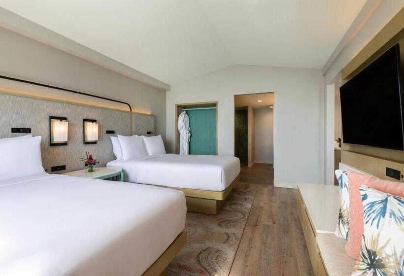 Suite, Crowne Plaza Resort Saipan