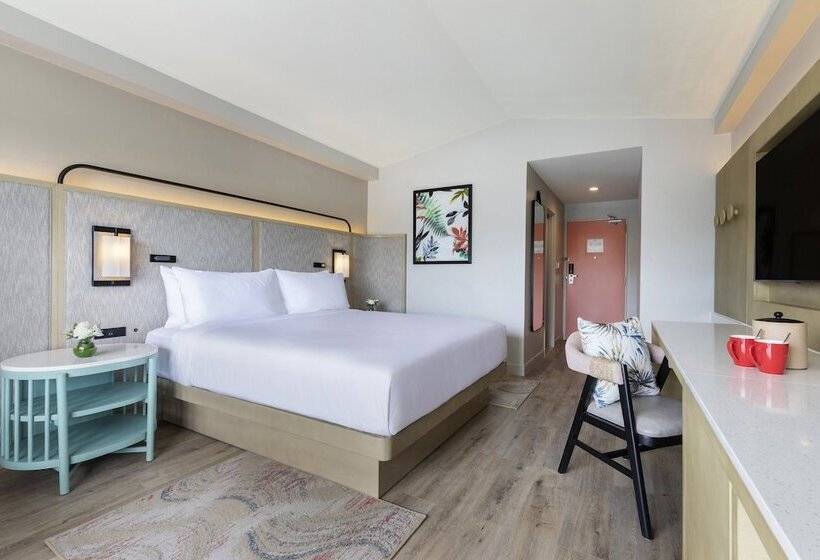 Pokój Premium, Crowne Plaza Resort Saipan