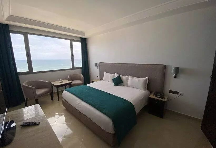 اتاق استاندارد یک نفره, Azur