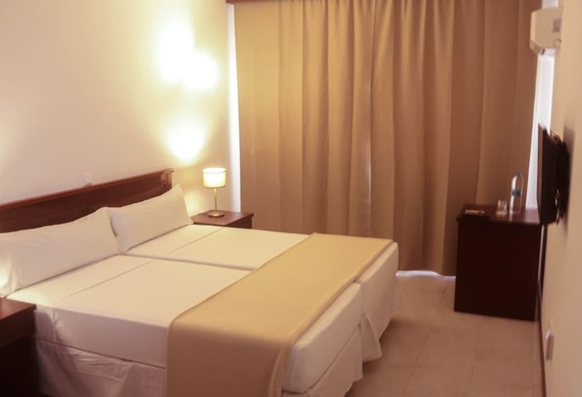 اتاق کلاسیک یک تخته, Central Santa Maria