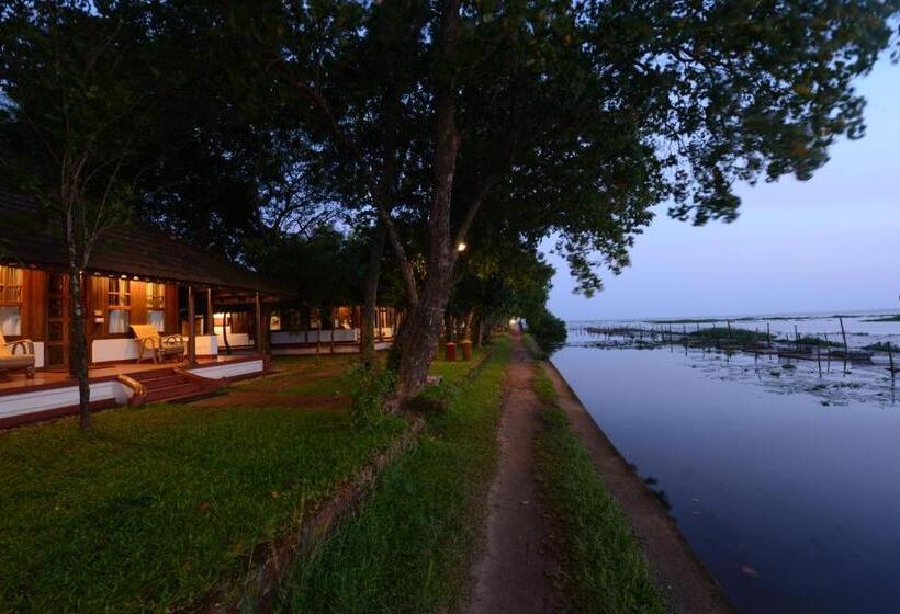 וילה עם חדר שינה אחד ובריכת שחיה, Coconut Lagoon Kumarakom  A Cgh Earth Experience