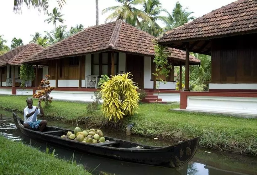 スタンダードバンガロー, Coconut Lagoon Kumarakom  A Cgh Earth Experience