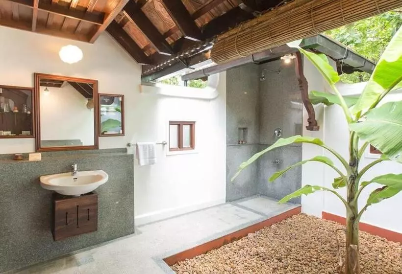 スタンダードバンガロー, Coconut Lagoon Kumarakom  A Cgh Earth Experience