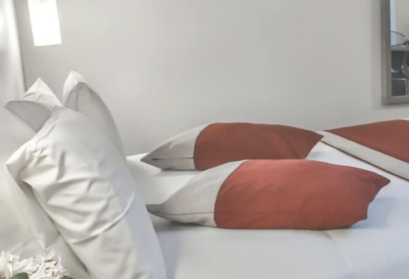 Номер Стандарт, De Champagne