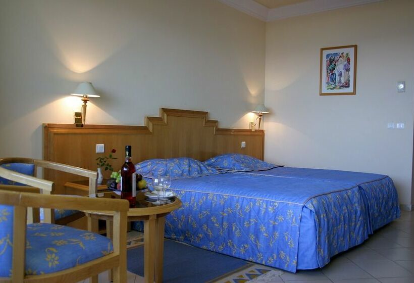 标准单人间, El Mouradi El Menzah