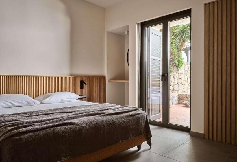 Полулюкс с Бассейном, Elounda Palm Hotel & Suites