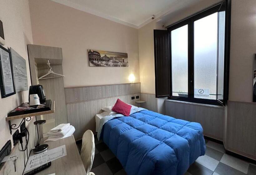 Standard Egyágyas Szoba, Galata