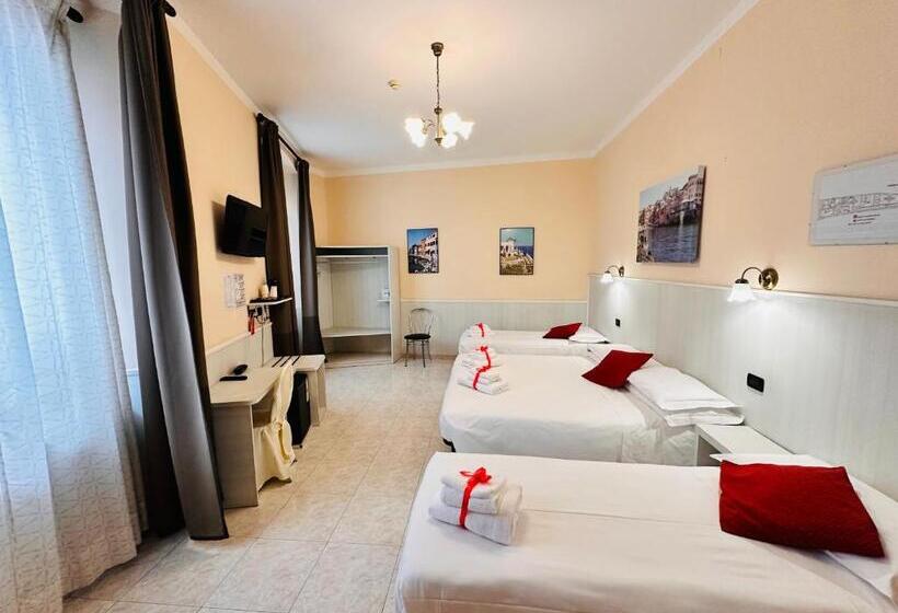 Négyágyas Standard Szoba, Galata