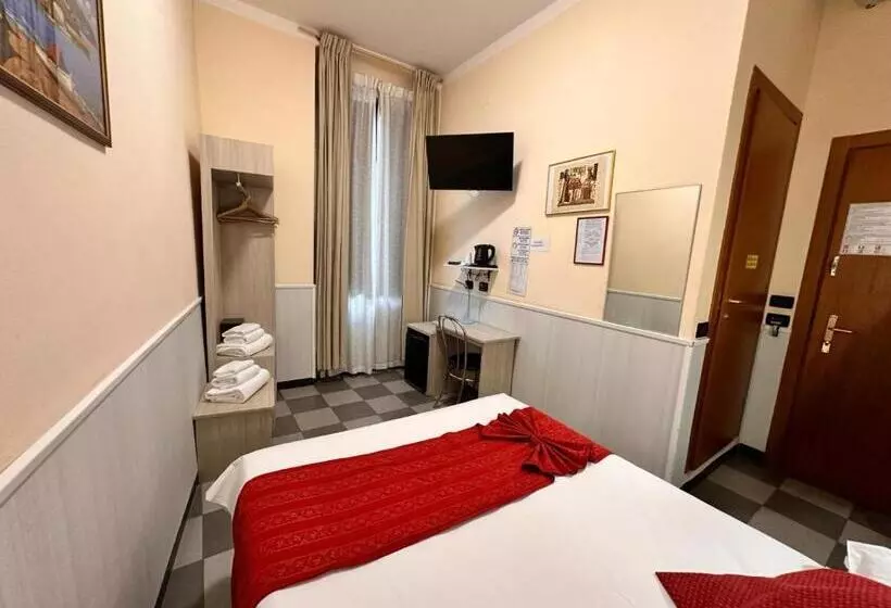 اتاق اکونومی, Galata