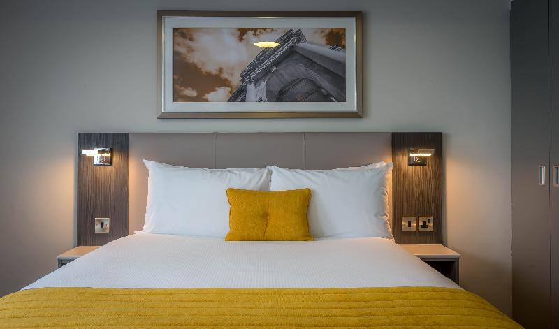디럭스 룸, Maldron Hotel Sandy Road Galway
