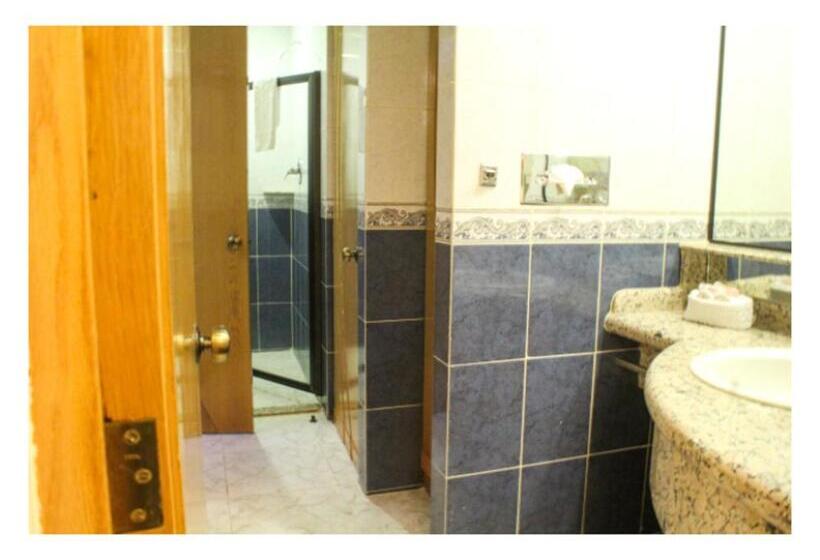 سوییت جونیور, Mandarin Carton