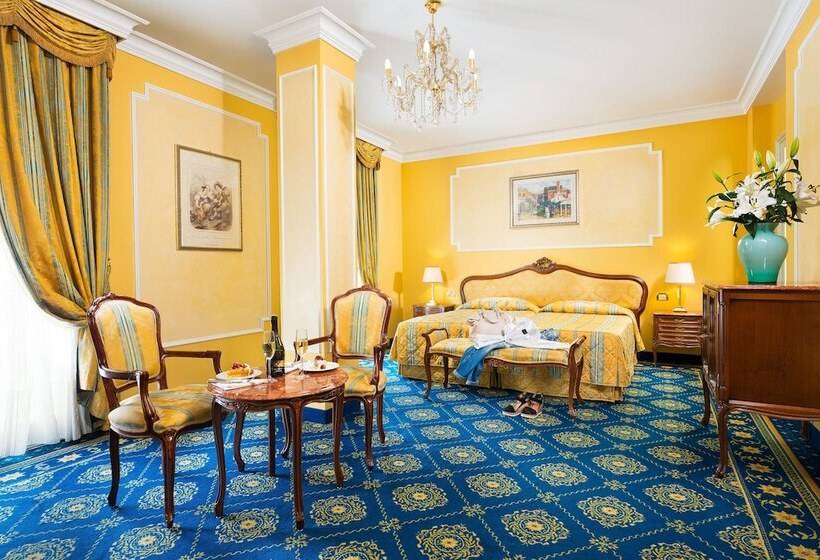 جناح جونيور, Metropole