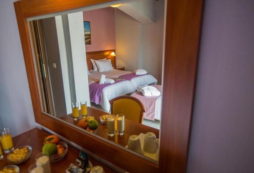 스탠다드 트리플 룸, Mirabel Citycenter