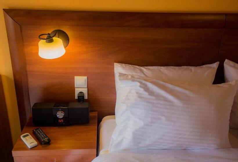 패밀리 룸, Mirabel Citycenter