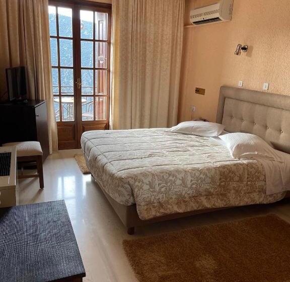 带海景的标准房, Olympic