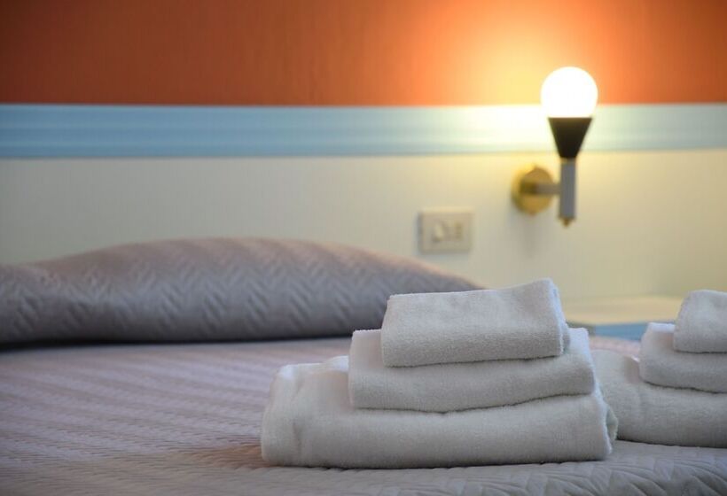 标准间带露台, Orri