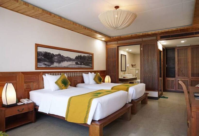 اتاق لوکس با چشمانداز باغ, Palm Garden Beach Resort & Spa