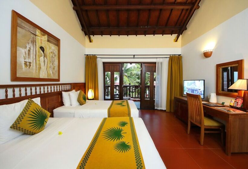 اتاق لوکس با چشمانداز باغ, Palm Garden Beach Resort & Spa