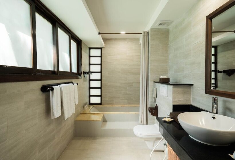 اتاق لوکس با چشمانداز دریا, Palm Garden Beach Resort & Spa