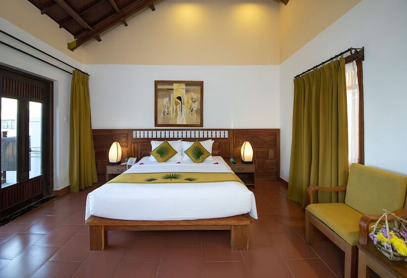 اتاق لوکس با چشمانداز دریا, Palm Garden Beach Resort & Spa