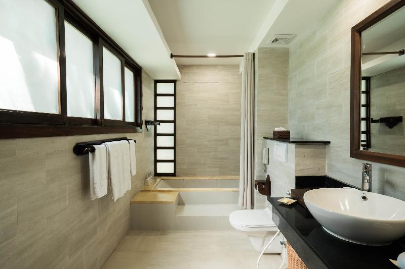 اتاق لوکس با چشمانداز دریا, Palm Garden Beach Resort & Spa