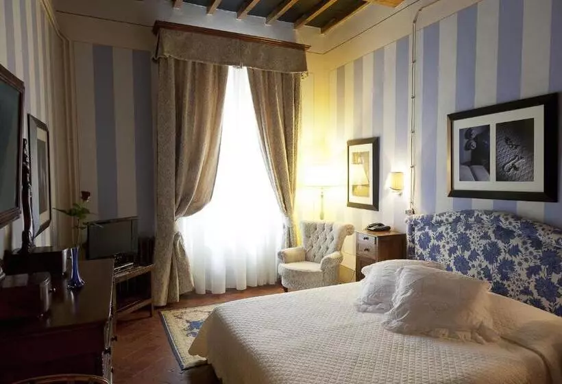 デラックススイート, Residenza Palazzo Visdomini