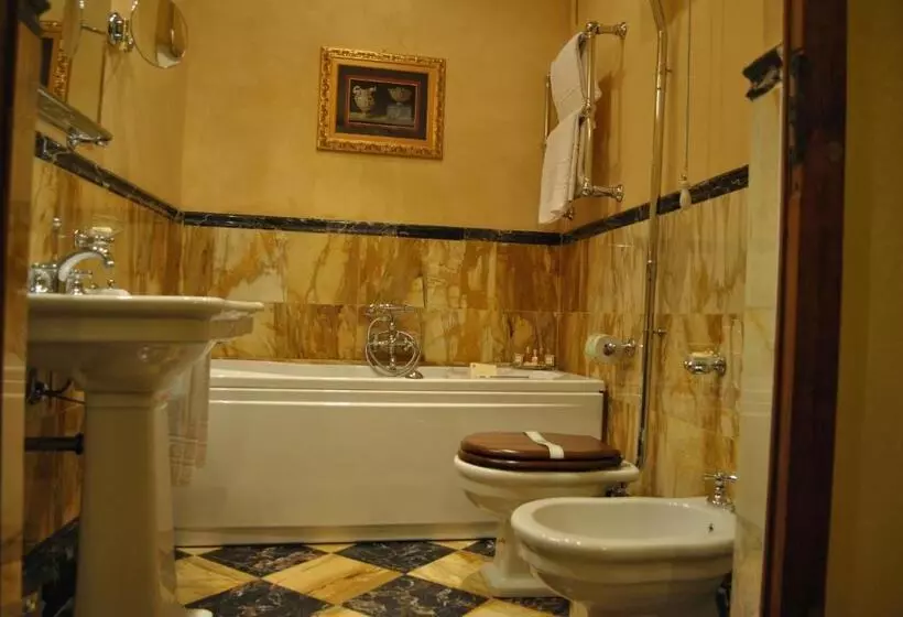 デラックススイート, Residenza Palazzo Visdomini