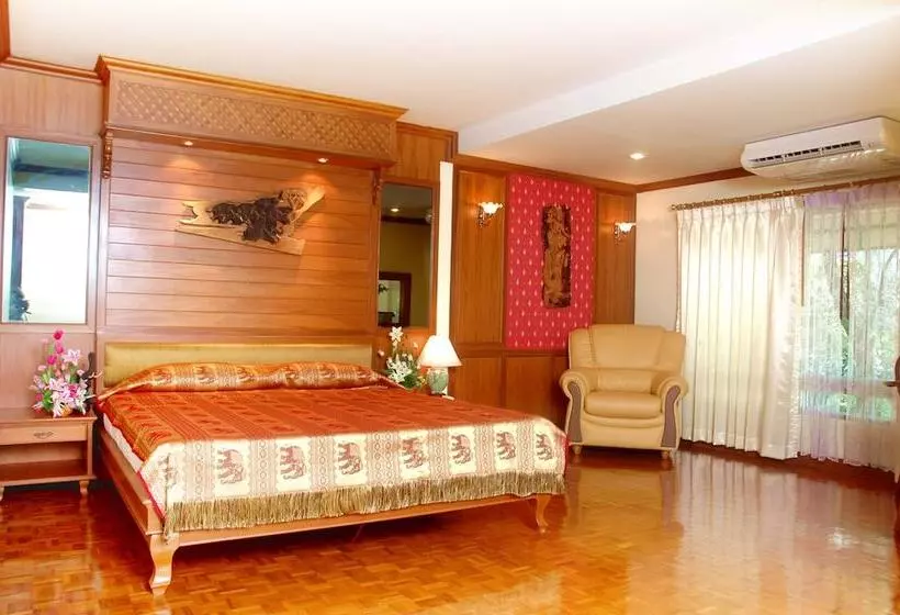デラックスルーム, Royal Ivory Sukhumvit Nana