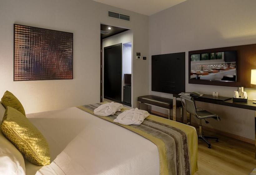 اتاق سوپریور, Sav