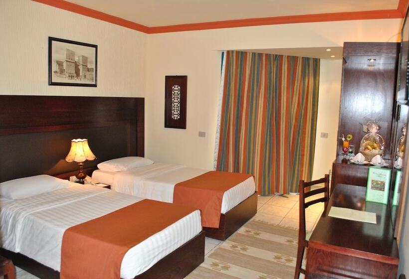 اتاق استاندارد یک نفره, Sharm Holiday Resort