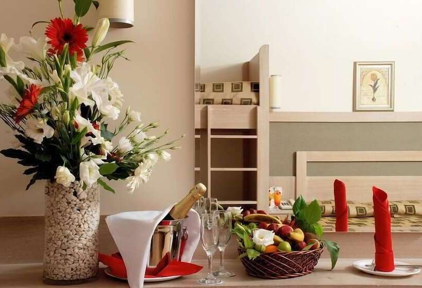 Standard Room, Side Breeze