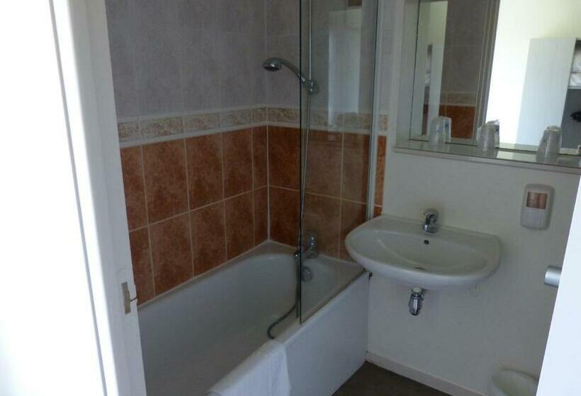 コンフォートトリプルルーム, The Originals City, Hôtel Alizéa, Le Mans Nord