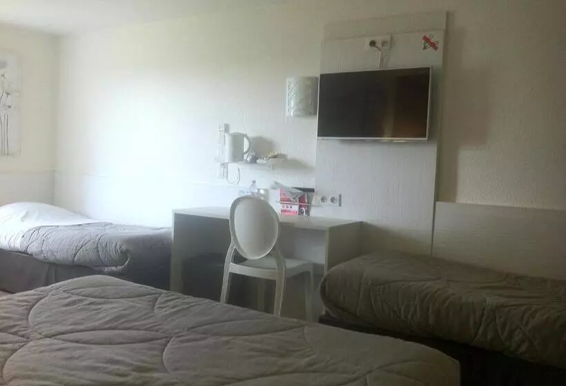 اتاق سوپریور چهار تخته, The Originals City, Hôtel Alizéa, Le Mans Nord