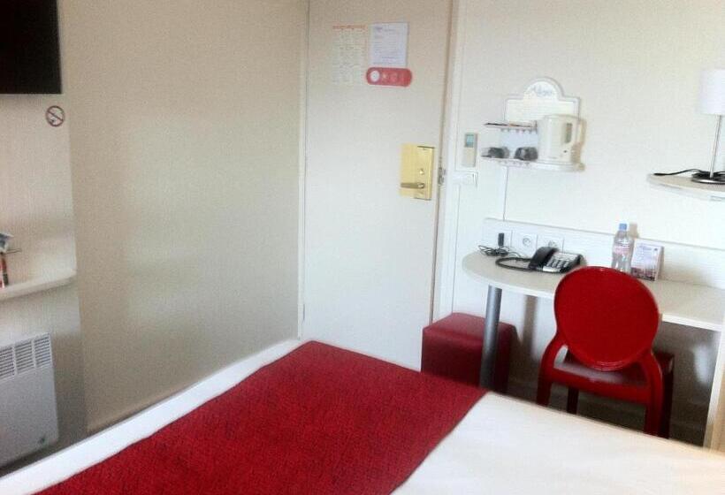 スーペリアトリプルルーム, The Originals City, Hôtel Alizéa, Le Mans Nord