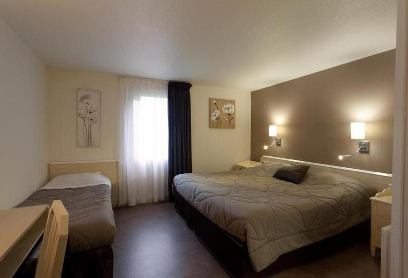 Трехместный Номер Superior, The Originals City, Hôtel Alizéa, Le Mans Nord