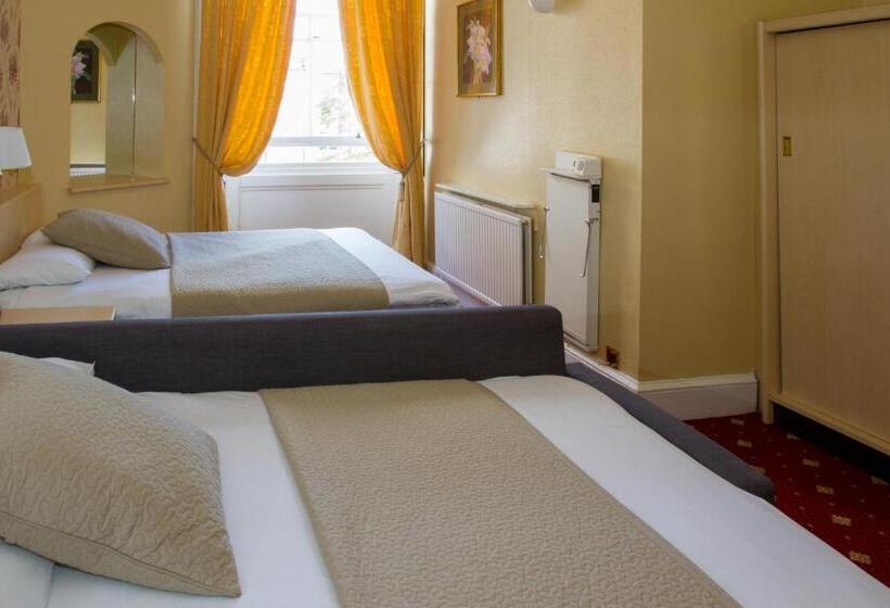 חדר סטנדרט לארבעה, Thistle