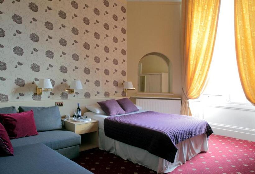 חדר סטנדרט לארבעה, Thistle